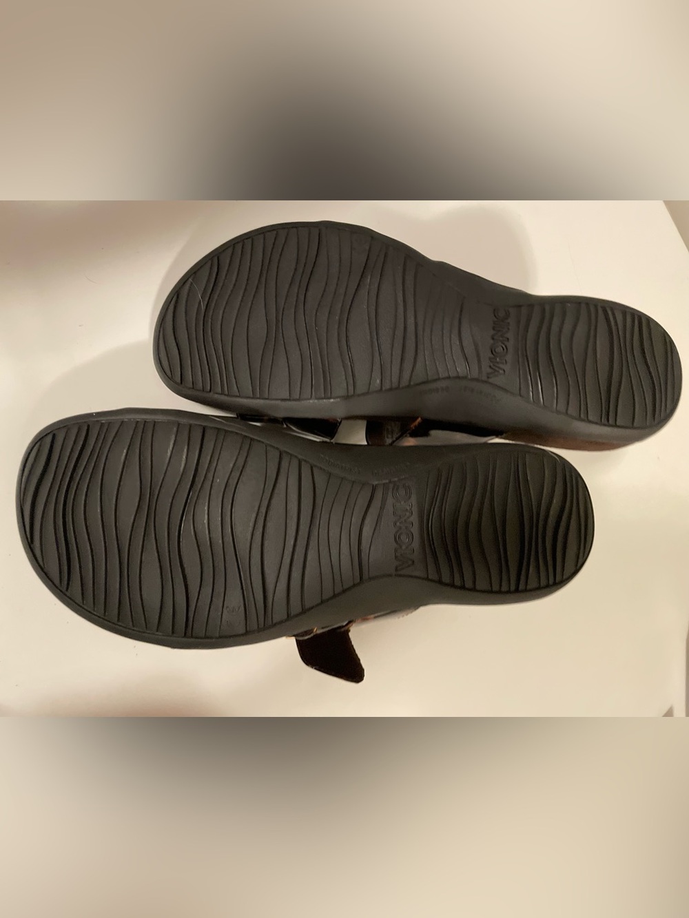 NWOT Vionic Orthotic adjustable tortoise slide sandals - Picture 6 of 7